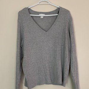 H&M Basic /Basiques V_ Neck Sweeter NWOT